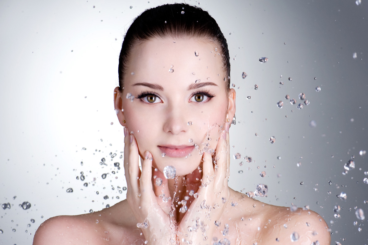 Rinsing Face
